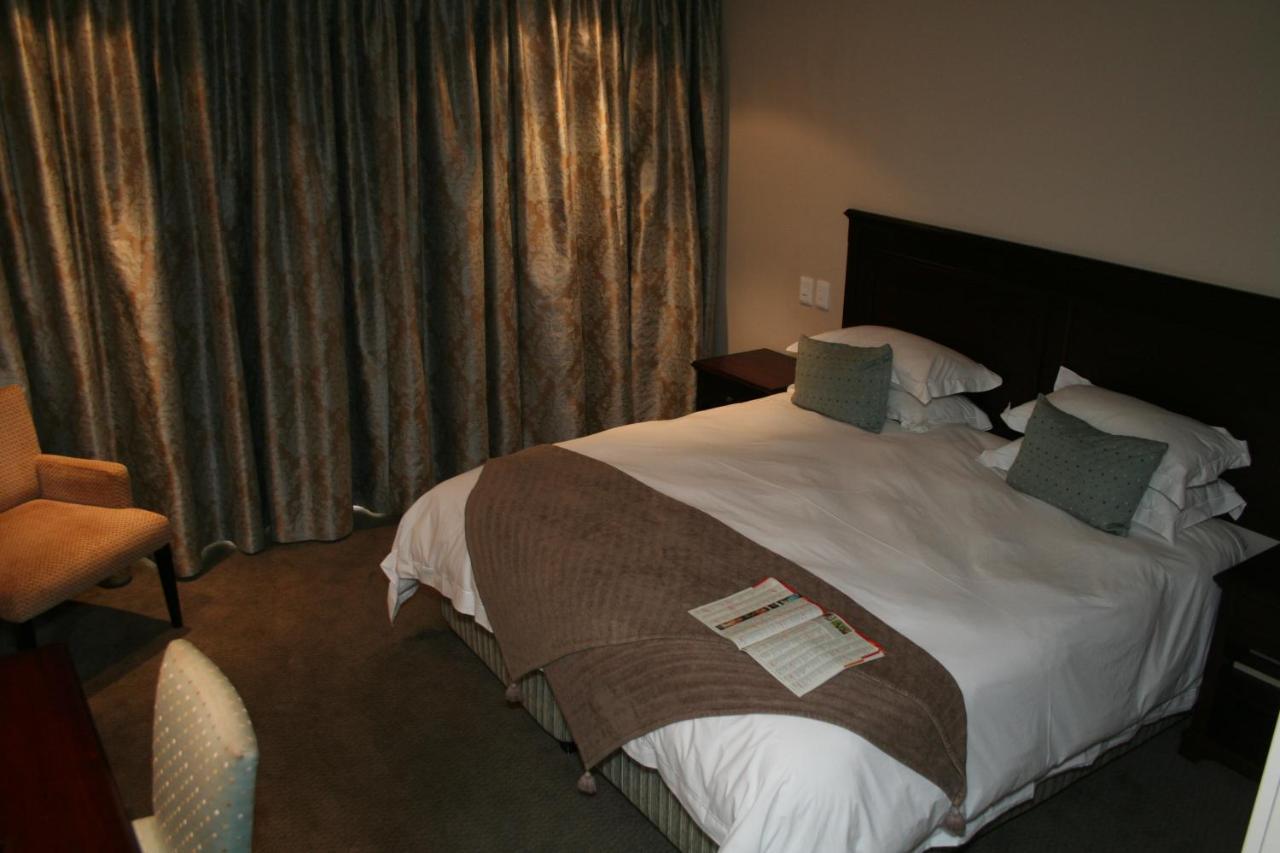 Queens Casino And Hotel Queenstown Eksteriør bilde